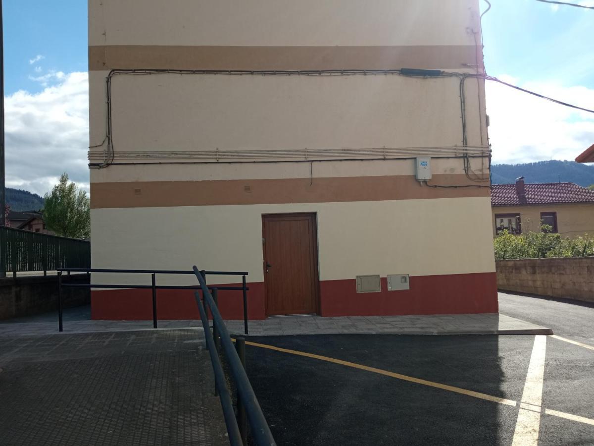 Appartamento Eguretxea Llodio Esterno foto